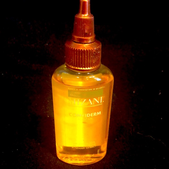 MIZANI COMFIDERM SCALP OIL. NEW. PRICED TO SELL.  NEVER USED ⬇️WHOLESALE PRICE - Picture 1 of 3